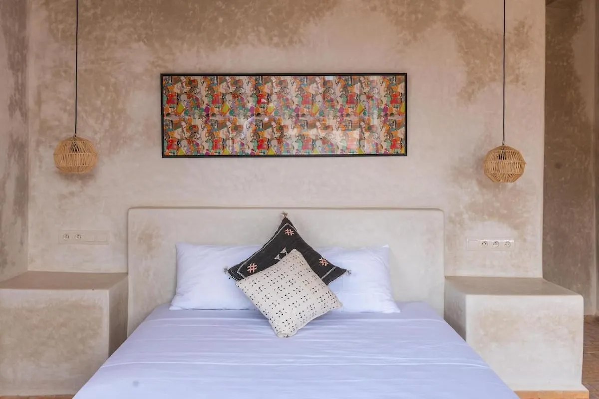 Zephyr - Villa With Private Pool & Housekeeper Эс-Сувейра 0*,